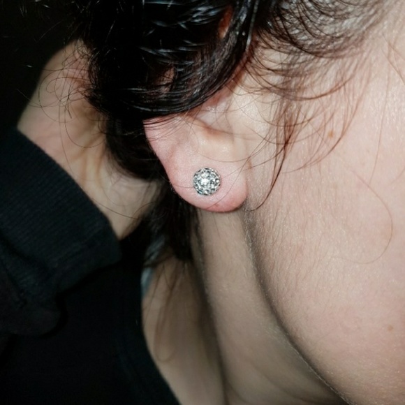 3 Pairs of Silver Cluster Studs - Picture 6 of 8